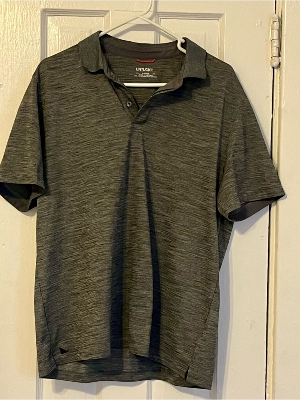 Men’s Untuckit Breathable Polo Large Gray